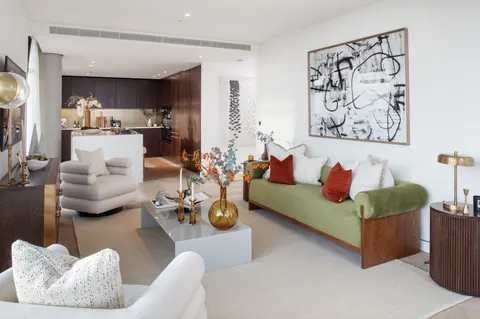 Luxury Penthouse SHOREDITCH TOWER, Breathtaking view, 3 bedrooms in London expensive for sale For Super Rich