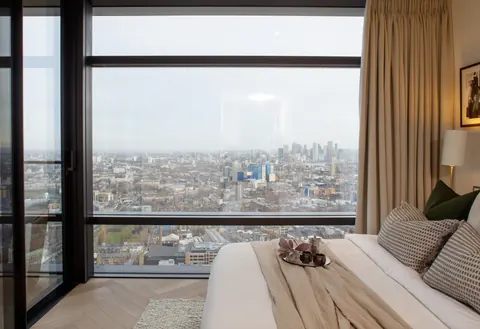 Luxury Penthouse SHOREDITCH TOWER, Breathtaking view, 3 bedrooms in London prix for sale For Super Rich