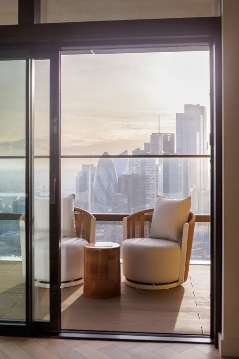 Luxury Penthouse SHOREDITCH TOWER, Breathtaking view, 3 bedrooms in London photo for sale For Super Rich