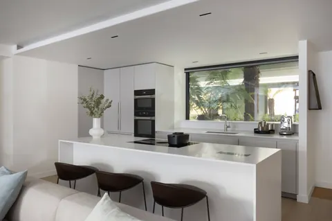 Luxury Penthouse W1, panoramic view, 3 bedrooms in London ultra luxury for sale For Super Rich