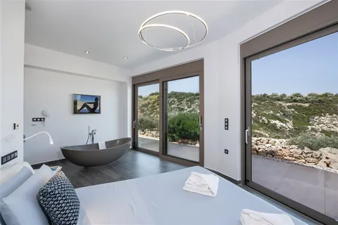 Luxury Villa Sea View heated infinity pool, 5 bedrooms in Crete ultra luxury for sale For Super Rich