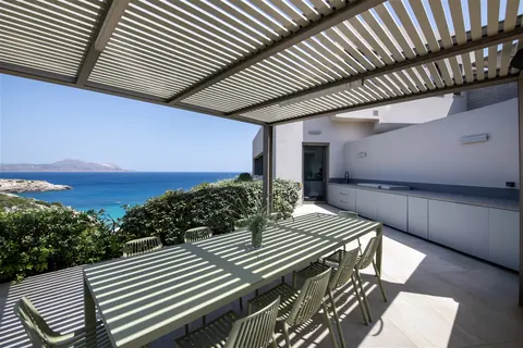 Luxury Villa Sea View heated infinity pool, 5 bedrooms in Crete exclusive for sale For Super Rich