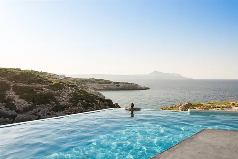 Luxury Villa Sea View heated infinity pool, 5 bedrooms in Crete