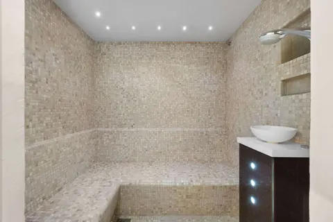 Architectural Villa Beach Front Sea View, 5 bedrooms in Mallorca expensive for sale For Super Rich