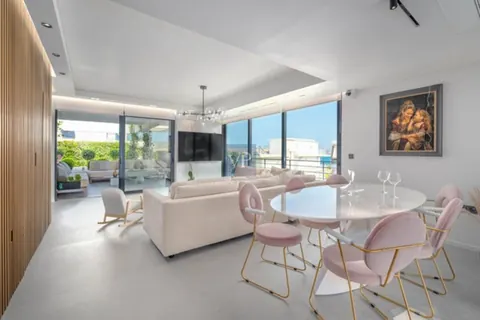 High-end Penthouse Breathtaking panoramic sea views Outdoor Dining and BBQ Spot, 2 bedrooms in Athens buy for sale For Super Rich