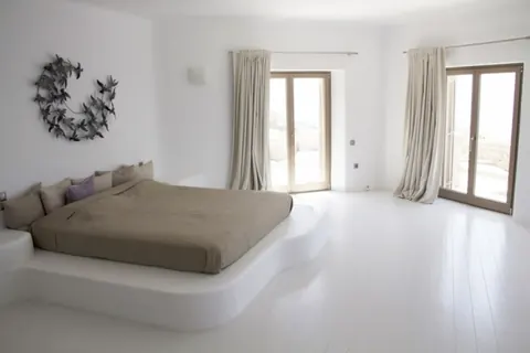 Luxury House Sea View terrace for 20 guests, 7 bedrooms in Mykonos ultra luxury for sale For Super Rich