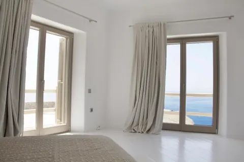 Luxury House Sea View terrace for 20 guests, 7 bedrooms in Mykonos exclusive for sale For Super Rich