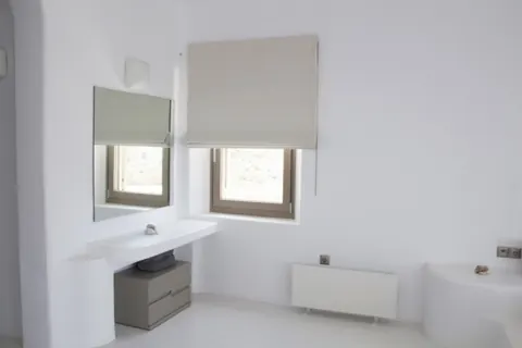 Luxury House Sea View terrace for 20 guests, 7 bedrooms in Mykonos image for sale For Super Rich
