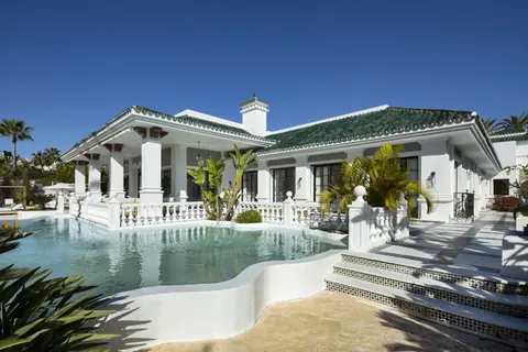 Luxury Villa Mountain View Moorish palace, 12 bedrooms in Marbella search for sale For Super Rich