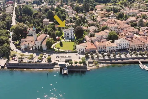 Medieval Villa Lake View Prestigious Period , 7 bedrooms in Lesa - Lake Maggiore 5-LESCAR for sale For Super Rich