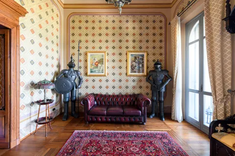 Medieval Villa Lake View Prestigious Period , 7 bedrooms in Lesa - Lake Maggiore ultra luxury for sale For Super Rich