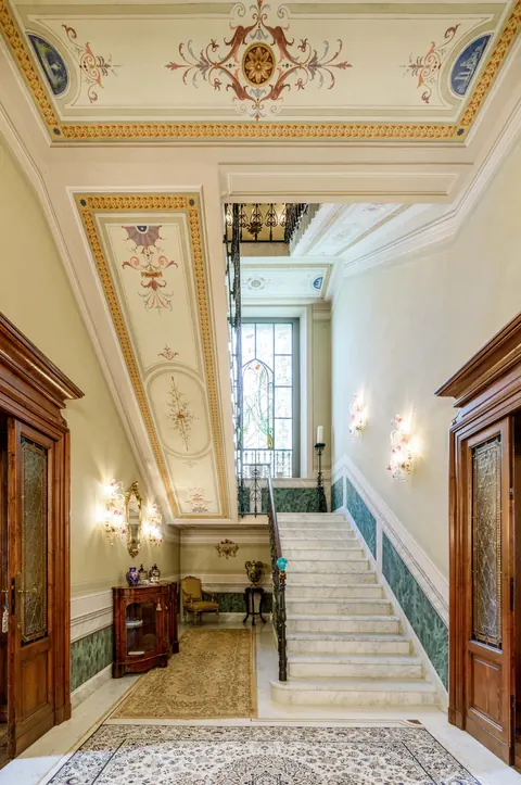 Medieval Villa Lake View Prestigious Period , 7 bedrooms in Lesa - Lake Maggiore expensive for sale For Super Rich
