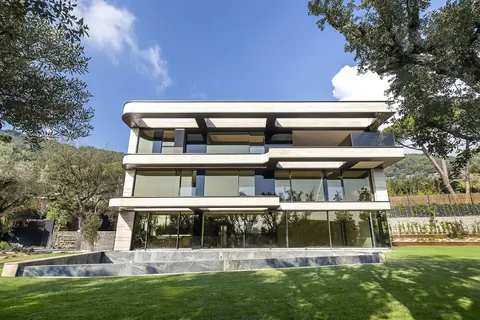 Luxury Villa Panoramic View with spectacular swimming pool, 6 bedrooms in Barcelona
