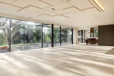 Luxury Villa Panoramic View with spectacular swimming pool, 6 bedrooms in Barcelona available for sale For Super Rich
