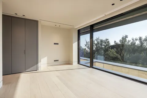 Luxury Villa Panoramic View with spectacular swimming pool, 6 bedrooms in Barcelona deal for sale For Super Rich