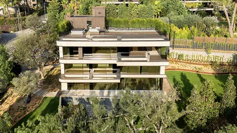 Luxury Villa Panoramic View with spectacular swimming pool, 6 bedrooms in Barcelona properties for sale For Super Rich