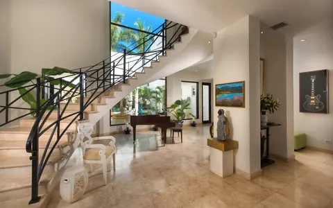 Luxury Villa La Sata beachfront, 8 bedrooms in Flamingo buy for sale For Super Rich