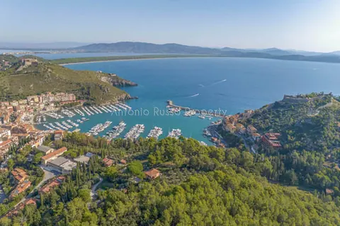 Elegant Villa Panoramic View Walking Distance of The Waterfront, 8 bedrooms in Monte Argentario - Tuscany Used for sale For Super Rich