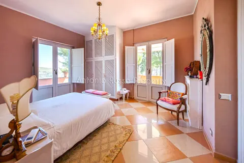 Elegant Villa Panoramic View Walking Distance of The Waterfront, 8 bedrooms in Monte Argentario - Tuscany expensive for sale For Super Rich