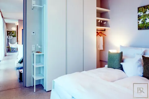 Luxury Villa 5-Stars Resort SPA & Wellness area, 4 bedrooms in Lake Garda image for sale For Super Rich