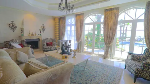 Luxury House waterfront  Guests: Royal families, Presidents, Film and Pop Stars, 9 bedrooms in Mijas Costa - Marbella buy for sale For Super Rich