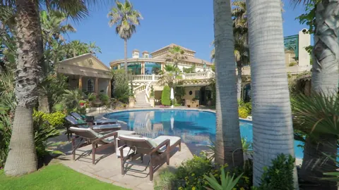 Luxury House waterfront  Guests: Royal families, Presidents, Film and Pop Stars, 9 bedrooms in Mijas Costa - Marbella 80593 for sale For Super Rich