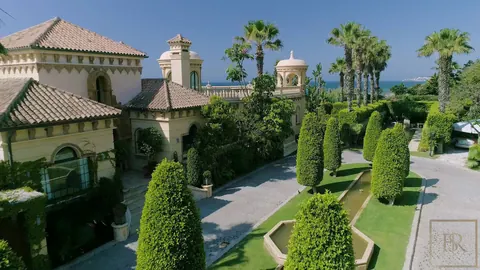 Luxury House waterfront  Guests: Royal families, Presidents, Film and Pop Stars, 9 bedrooms in Mijas Costa - Marbella deal for sale For Super Rich