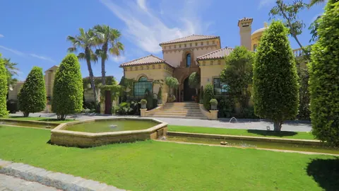 Luxury House waterfront  Guests: Royal families, Presidents, Film and Pop Stars, 9 bedrooms in Mijas Costa - Marbella Classified ads for sale For Super Rich