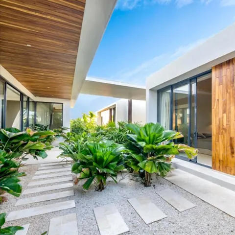 Luxury Villa Seafront & Private beach Salt water infinity pool & jacuzzi, 6 bedrooms in Casa de Campo top for sale For Super Rich