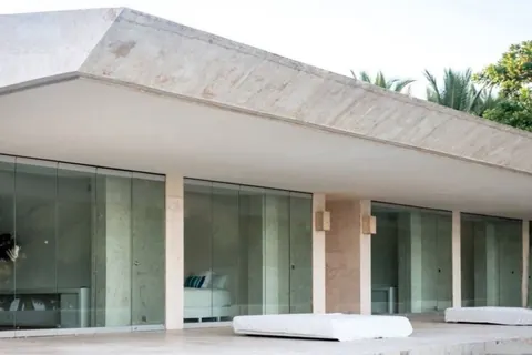 Luxury Villa Seafront & Private beach Salt water infinity pool & jacuzzi, 6 bedrooms in Casa de Campo buy for sale For Super Rich