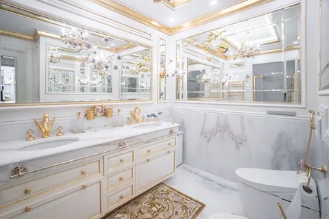 Signature Villa Crescent Road Residence Carat XXII, 7 bedrooms in Palm Jumeirah - Dubai real estate for sale For Super Rich