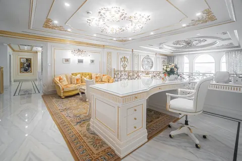 Signature Villa Crescent Road Residence Carat XXII, 7 bedrooms in Palm Jumeirah - Dubai exclusive for sale For Super Rich