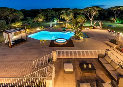 Premium House Golf View, cinema room, gym, 8 bedrooms in Algarve New for sale For Super Rich