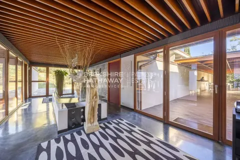 Architectural Villa large swimming pool, 6 bedrooms in Florence luxury for sale For Super Rich Architectural Villa large swimming pool, 6 bedrooms in Florence luxury for sale For Super Rich