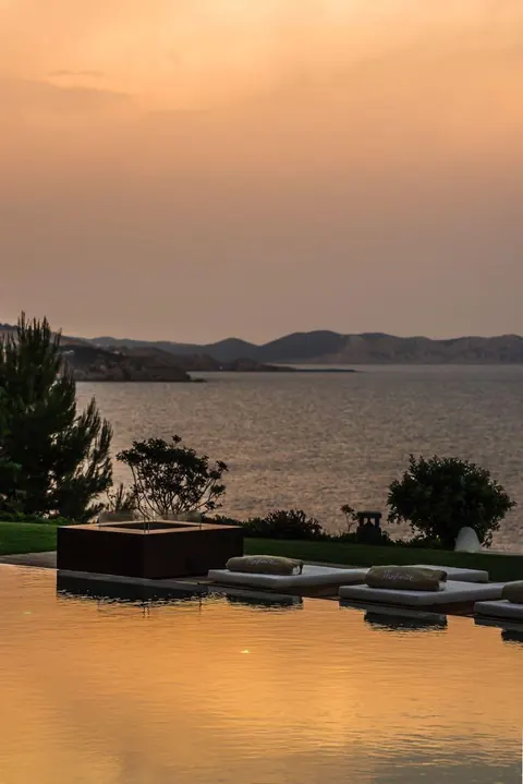 Premium Villa Beach Front with access to the private beach, 6 bedrooms in Ibiza price for sale For Super Rich Premium Villa Beach Front with access to the private beach, 6 bedrooms in Ibiza price for sale For Super Rich