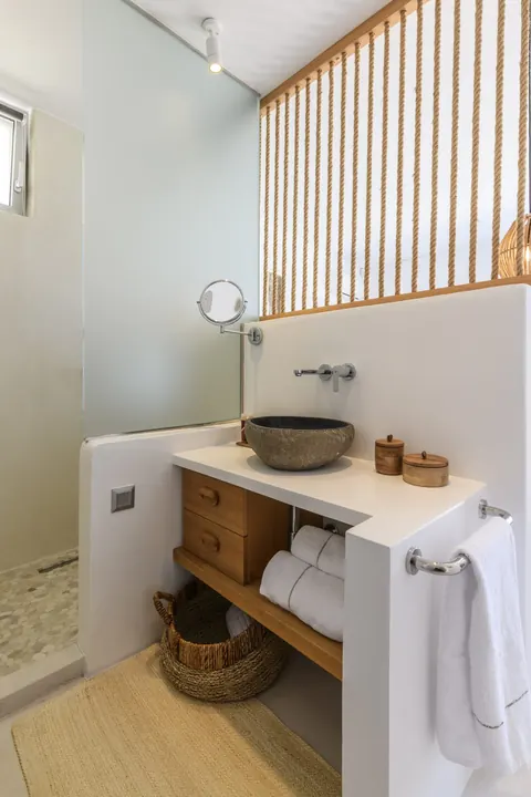 Elegant Villa Breathtaking panoramic sea views Pool, BBQ, Jacuzzi, terraces, 8 bedrooms in Mykonos ultra luxury for sale For Super Rich