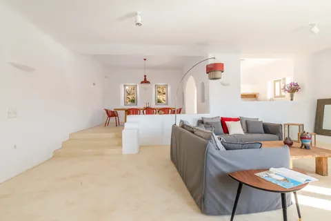 Luxury Villa Mariposa panoramic views of Aegean blue, 8 bedrooms in Mykonos Classified ads for sale For Super Rich