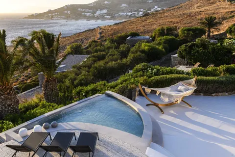 Elegant Villa Breathtaking panoramic sea views Pool, BBQ, Jacuzzi, terraces, 8 bedrooms in Mykonos New for sale For Super Rich