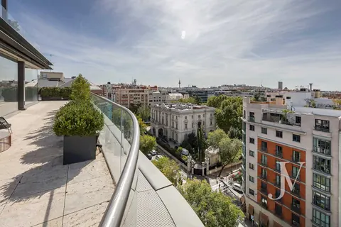 Luxury Apartment Panoramic View private swimming pool and Spa, 5 bedrooms in Madrid value for sale For Super Rich Luxury Apartment Panoramic View private swimming pool and Spa, 5 bedrooms in Madrid value for sale For Super Rich