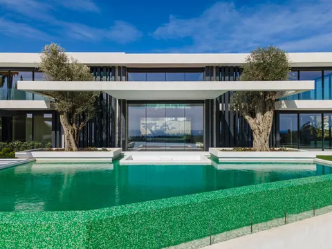 Architectural House Breathtaking views Mediterranean Sea & Golf Saltwater pool, 12 bedrooms in Los Flamingos - Marbella