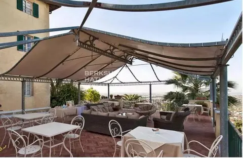 Historic Villa Panoramic View Swimming pool, 8 bedrooms in Pietrasanta - Tuscany ads for sale For Super Rich