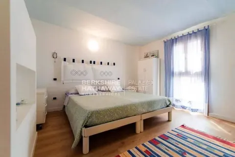 Historic Villa Lake View, 6 bedrooms in Faggeto Lario - Lake Como value for sale For Super Rich
