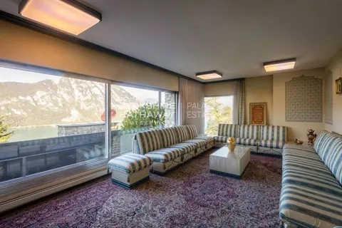 Elegant Villa Mountain View Lake View, 7 bedrooms in Campione d'Italia top for sale For Super Rich