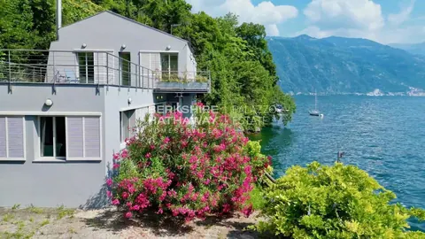 Elegant Villa Lake View directly on the shores, 5 bedrooms in Brienno - Lake Como price for sale For Super Rich