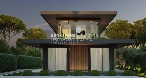 Architectural Villa 400 meters from the sea with Swimming pool, 8 bedrooms in Forte dei Marmi buy for sale For Super Rich