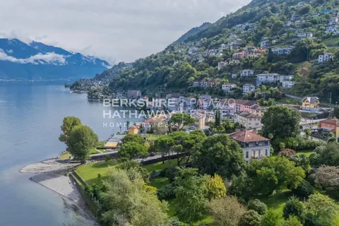 Historic Villa Lake View, direct access to a private beach, Coming soon bedrooms in Gerra search for sale For Super Rich