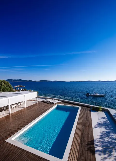 Premium Villa Beach Front private exit to the sea and beach, 6 bedrooms in Zadar buy for sale For Super Rich