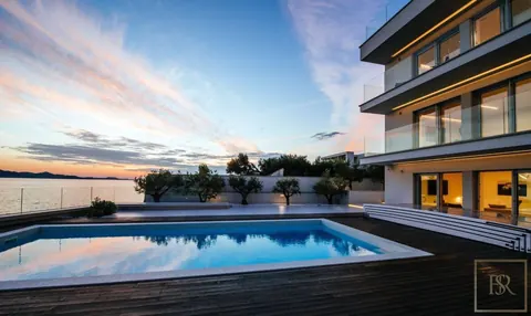 Premium Villa Beach Front private exit to the sea and beach, 6 bedrooms in Zadar photo for sale For Super Rich