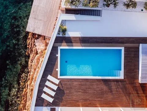 Premium Villa Beach Front private exit to the sea and beach, 6 bedrooms in Zadar property for sale For Super Rich