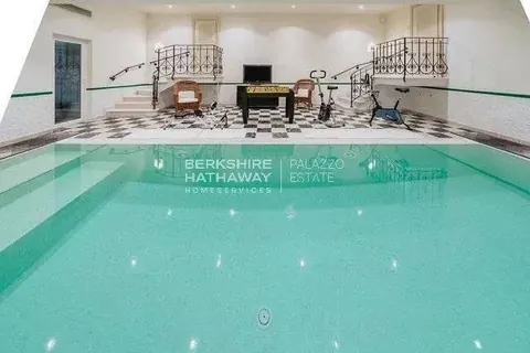 Luxury Villa Mountain View, indoor swimming pool, 7 bedrooms in Cortina d'Ampezzo property for sale For Super Rich